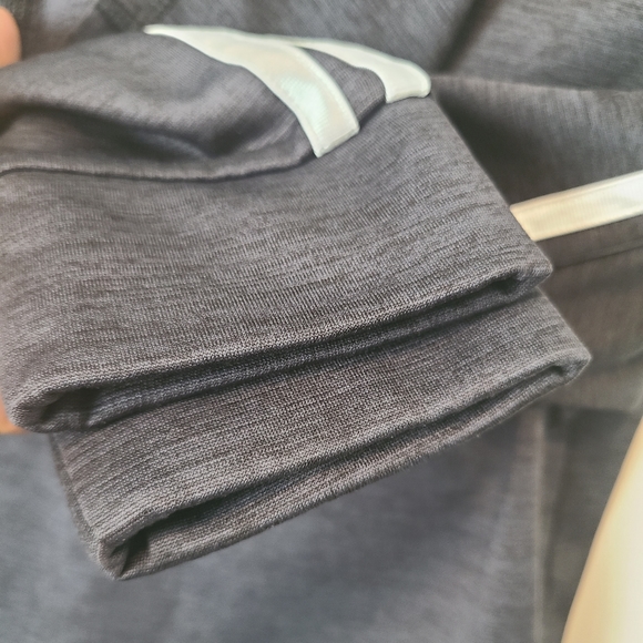 Adidas kids unisex pullover hoodie - Picture 5 of 5